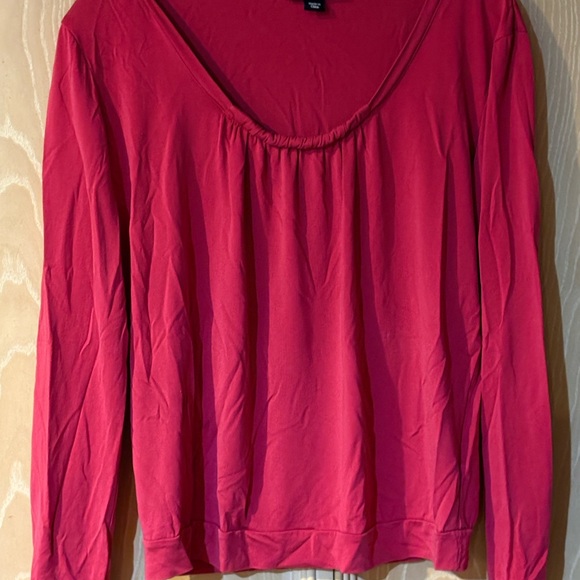 Women's 7 Top Bundle - Picture 8 of 11